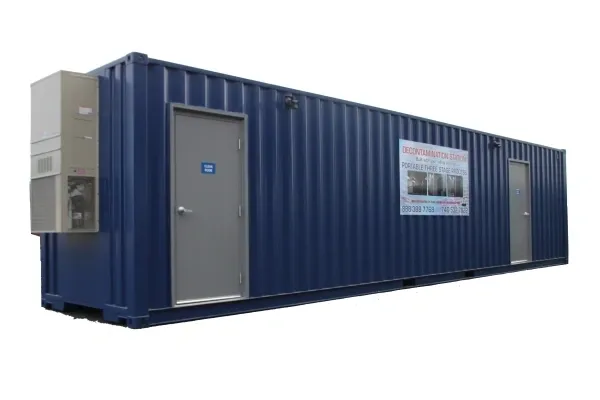 Ship container fitted with door and air conditioner